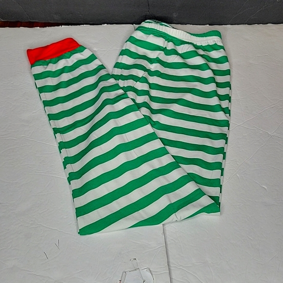 Pajamas - Picture 4 of 6